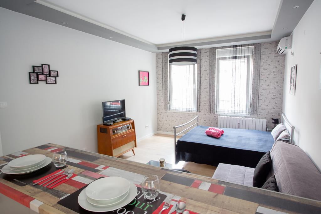 Lea Apartment Beograd Ngoại thất bức ảnh